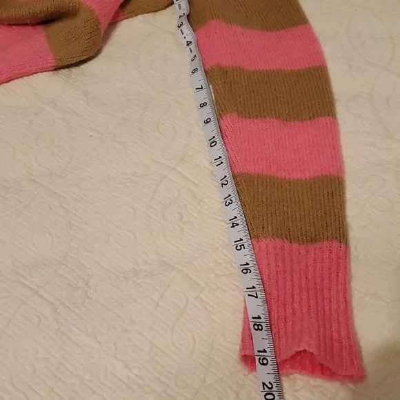 J.Crew Women's Sweater - Picture 12 of 13